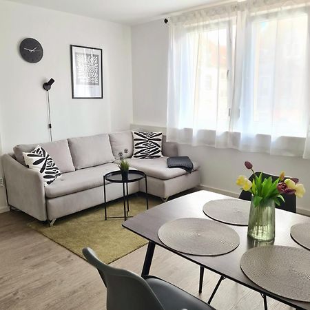 Modernes Zentrales Apartment بروشسال المظهر الخارجي الصورة